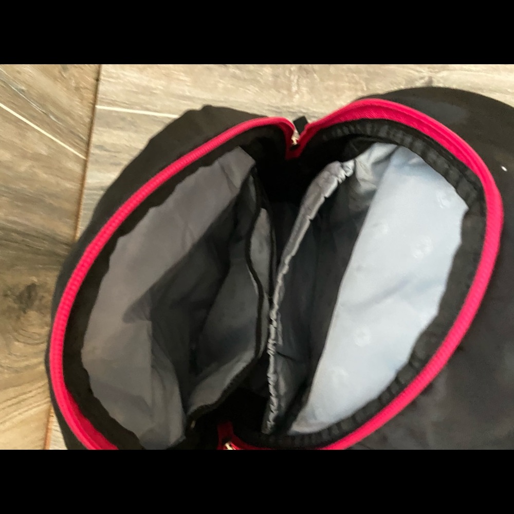 Backpack - Picture 8 of 8